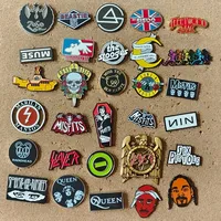 Alfileres de esmalte de música Rock personalizados hechos a mano, broches de dibujos animados, insignia de solapa para chaquetas, bolsos, mochilas, regalos