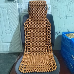 Funda de Asiento de Coche de Cuentas de Madera, Juego Completo, con Masaje y Ventilación, para Uso en Verano, en Colores Tierra: Amarillo, Rojo Vino, Negro y Café - Product Image 1
