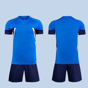 Uniforme de Fútbol Sublimado de Fábrica OEM, Conjunto para Club de Fútbol, Venta al por Mayor para Hombre, 100% Poliéster, Transpirable, de Secado Rápido, Pantalón Corto - Product Image 2