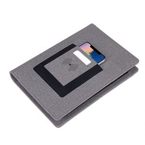 Agenda A5 avec batterie externe intégrée et clé USB personnalisée - Product Image 3