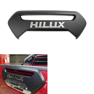 Cubierta de Portón Trasero JIAHUI 4X4 con Letras <span class=keywords><strong>Hilux</strong></span> en Cromo ABS Negro para <span class=keywords><strong>Toyota</strong></span> <span class=keywords><strong>Hilux</strong></span> <span class=keywords><strong>2020</strong></span> 2021 2022 2023 Accesorios de Coche - Product Image 1