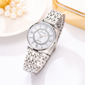 Montre-bracelet pour femme élégante, simple et tendance, résistante à l'eau pour la vie quotidienne, montre pour femme avec bracelet en acier lumineux - Product Image 5