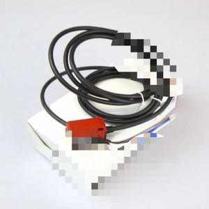 Electronic <b>Light</b> <b>Switch</b> HRTR 3B/22 50107238 Original Packaging New Original Ready Stock <b>Industrial</b> Automation PLC Dedicated New - Product Image 1