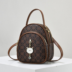 Mochila de lujo de nuevo tipo, de doble propósito, para mujeres de mediana edad, práctica para madres, ideal para viajes. - Product Image 3