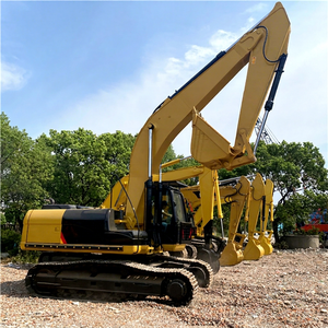 Used 324D <b>Poclain</b> <b>Excavator</b> 6 Ton Engine Mini Digger for Sale in Japan with Low Price Good Construction Equipment - Product Image 1
