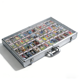 Ningbo Uworthy OEM şeffaf akrilik masa üstü XL büyük boy kademeli spor seyahat ticaret kartı ekran kutusu döşeme durumda kart gösterileri için - Product Image 1