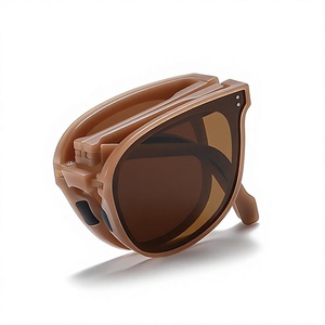 Gafas de Sol Plegables Ultraligeras Estilo GM, con Marco TR90, Polarizadas, Revestimiento Interior Verde, Protección Solar, Disponibles en Stock - Product Image 1