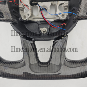 Volant de direction en cuir perforé en fibre de carbone avec LED pour Dodge Challenger SRT - Product Image 6