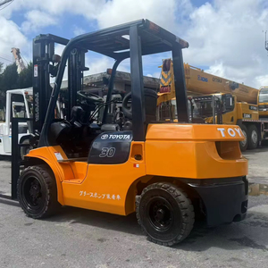 Montacargas Diésel Usado FD30 de 3 Toneladas de Capacidad con Rendimiento Preferible, Gran Oferta, Almacén en Shanghái - Product Image 1