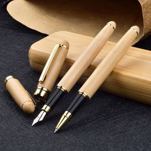 Set de Regalo Ecológico con Logotipo Personalizado - Pluma Estilográfica de Bambú y Bolígrafo con Logotipo Grabado, Regalo Personalizado - Product Image 2