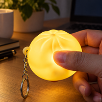 Porte-clés en silicone souple Bao Bun avec lumière jaune chaude