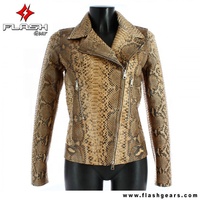 Blouson aviateur en cuir de python sur mesure pour homme avec motif peau de serpent, réversible, séchage rapide et caractéristiques écologiques