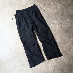 OEM Custom di alta qualità uomo nero largo Oversize con cerniera a <span class=keywords><strong>fondo</strong></span> aperto <span class=keywords><strong>pantaloni</strong></span> larghi <span class=keywords><strong>in</strong></span> Nylon poliestere <span class=keywords><strong>elastico</strong></span> <span class=keywords><strong>in</strong></span> vita per gli uomini - Product Image 2