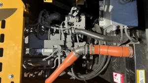 รถขุดมือสอง Sany SY125C ขนาด 12.5 ตัน รถขุดขนาดกลาง พร้อมเครื่องยนต์ เกียร์ ปั๊มไฮดรอลิก และมอเตอร์เดิมๆ ขาย - Product Image 6