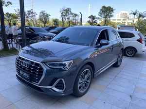 <span class=keywords><strong>Audi</strong></span> Q3 40 TFSI 2022 con Turbo, Guida a Sinistra, R18, 6.000 km, Vernice Originale, Virtual Cockpit, Tetto Panoramico, Come Nuova, Pronta per la Spedizione - Product Image 3