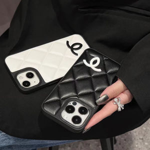 Nueva funda de teléfono Argyle de moda de cuero Pu de lujo, accesorios de funda para teléfono móvil 2024 para <span class=keywords><strong>Iphone</strong></span> 15 13 14 <span class=keywords><strong>11</strong></span> <span class=keywords><strong>Pro</strong></span> <span class=keywords><strong>Max</strong></span> - Product Image 1