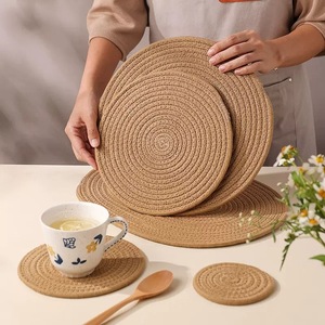 Manteles individuales redondos tejidos, resistentes al calor, antideslizantes, para té, café, cuencos, alfombrillas de algodón para ollas, de color sólido. - Product Image 1