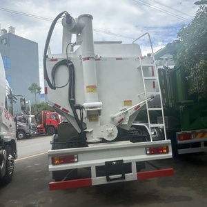 รถบรรทุกอาหารสัตว์ขนาด 15 ตัน ยี่ห้อชั่นเคมแมน จีน ขับเคลื่อน 4x2 เครื่องยนต์ดีเซล สำหรับขนส่งปศุสัตว์ในฟาร์ม - Product Image 5