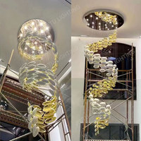 Lustre suspendu moderne personnalisé en verre en forme d'œuf pour plafond dans le hall d'un hôtel de luxe avec lumières décoratives de longue forme