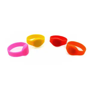 Reusable Adjustable Passive Silicone Soft 13.56Mhz NFC Payment Rfid Wristband