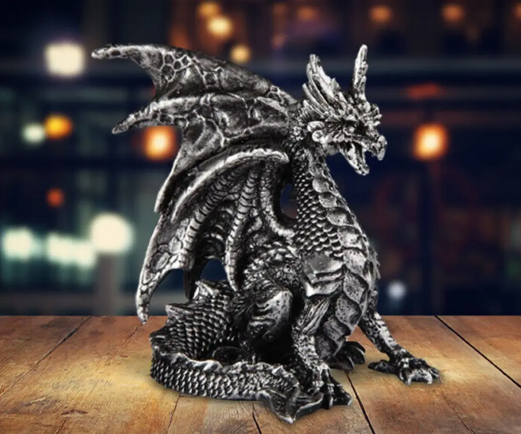 Polyresin/Resina estatueta dragão Estátua De Prata Medieval Dragão 3,75 "W Fantasia Collectible Figurine Decoração Do Quarto