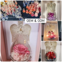 Fleurs éternelles conservées Rose dans un dôme en verre d'ange avec boîte-cadeau Figurines d'ange Couvercle en verre Real Rose