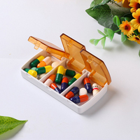 Mini pilulier de poche portable 3 compartiments pilulier quotidien organisateur de pilules de voyage