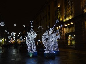 Customized Angel Shape <b>LED</b> Christmas <b>Light</b> Decoration Indoor Outdoor Holiday Display for Commercial Scene - Product Image 3