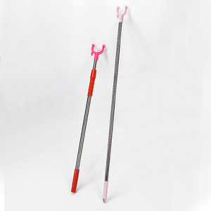 Le pôle de séchage des vêtements ménagers est une version télescopique et étendue de la fourche à vêtements à main. C'est aussi un ménage - Product Image 3