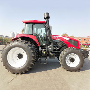 Tractor Agrícola YTO de Alta Eficiencia y Gran Potencia, 240HP, Diésel, 4x4, Cabina Confortable, Multifuncional para Arado y Cosecha - Product Image 4