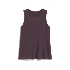 เสื้อกล้ามผู้หญิงทรงเข้ารูป แบรนด์ Summer Edit ผ้าบางเบา ยืดหยุ่น สวมใส่สบาย เหมาะสำหรับใส่ลำลอง รับสกรีนโลโก้ มีหลายขนาด - Product Image 6