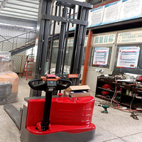 Chariot élévateur à palettes certifié CE, chariot élévateur à batterie, capacité de 1,5 tonne, machine de levage d'entrepôt