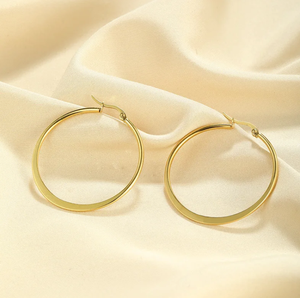 Großhandel Günstige Schmuck Vergoldete Ring Frauen Mode Classic Delicate Hot-Sell Einfache Big Circle Creolen Daily Party - Product Image 4