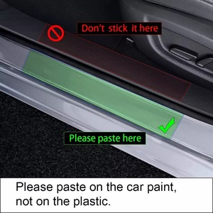 Autocollants de protection universels en fibre de carbone pour seuil de porte de voiture, anti-rayures, protection de plaque de seuil de porte, décalcomanies - Product Image 4