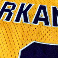Camisetas de baloncesto amarillas personalizadas, camiseta de baloncesto clásica de malla transpirable con número de nombre bordado