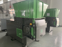 Prix des broyeurs de déchiquetage industriels à double arbre Lvdao pour le recyclage du bois, de la biomasse, du textile et du verre