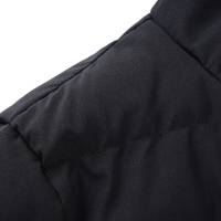Manteau matelassé pour homme à capuche, entièrement zippé, avec cordon de serrage, poches chauffe-mains, poignets à boutons-pression, matelassage large, longueur mi-cuisse, épais
