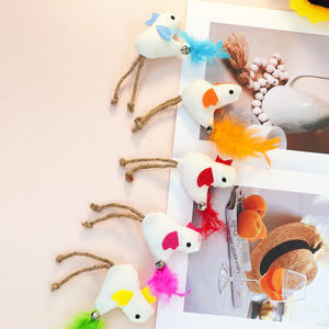 Jouet interactif amusant pour chat avec queue en plumes et clochette, jouet à mâcher pour soulager l'ennui des animaux domestiques, fournitures pour animaux de compagnie - Product Image 2