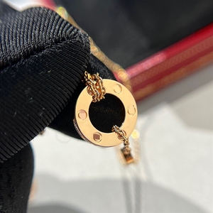 Collana con Ciondolo Circolare Placcato Oro 18K della <span class=keywords><strong>Serie</strong></span> <span class=keywords><strong>Love</strong></span>, Gioiello di Moda con Catena per Clavicola - Product Image 2