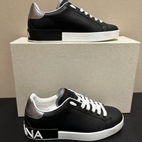 Chaussures de sport pour hommes de haute qualité, élégantes et de créateur, pour un style décontracté et luxueux, idéales pour la course et la marche.