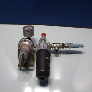 PLC <span class=keywords><strong>WASINO</strong></span> VMC-22 KURODA WATTS PUMP AIR FILTER REGULATOR จำหน่ายสินค้าจำนวนมาก - Product Image 1