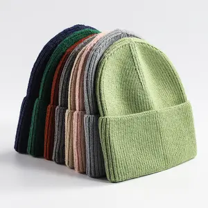 Logo personnalisé Academy Fit Bonnet d'hiver doux en tricot pour pêcheur de qualité pour la vente en gros de chapeau de pêcheur - Product Image 1