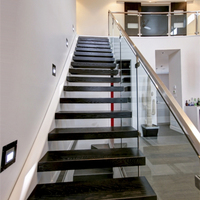 Escalier intérieur préfabriqué en bois, design d'escalier flottant intérieur