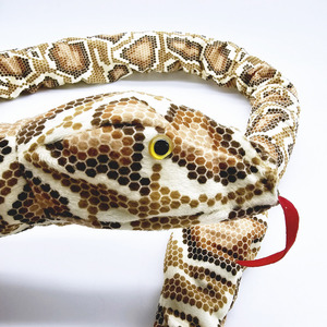 Baguette magique G0026 qui se transforme en serpent - Jouet farfelu pour faire rire et faire peur aux gens ! Accessoires de magie de close-up King Magic - Product Image 2