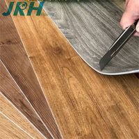 Loseta Vinílica Residencial Impermeable, Duradera, para Uso en Interiores, Baños, Pisos LVT