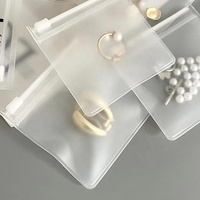 Sac cadeau Petit quantité minimale de commande givré Sacs à bijoux avec fermeture éclair Logo personnalisé Feuille d'or estampage à chaud Anneau de boucle d'oreille Sacs d'emballage pour bijoux