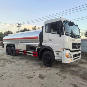 รถบรรทุกน้ำมันดีเซล Dongfeng 8x4 ขนาด 25000 ลิตร แบบ Heavy Duty พร้อมถังหลายช่องสำหรับส่งน้ำมันดีเซล - Product Image 4