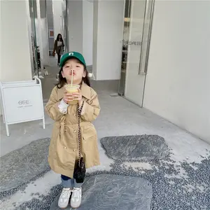 Wholesale chinese cloth kids-2022 spring new arrival infant baby kids khaki trench toddler girls loose long jacket clothing Pc2126049