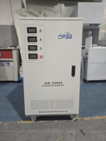 Stabilisateur de tension 30 kVA triphasé automatique SVC, entrée basse tension 275 V - 460 V, régulateur stabilisateur 380 V triphasé