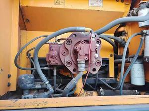 Excavadoras usadas Hyundai 225 - Product Image 5